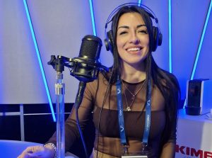 Valentina Papandrea: la voce di “Vinotacchiesushi” approda a Radio Casa Sanremo